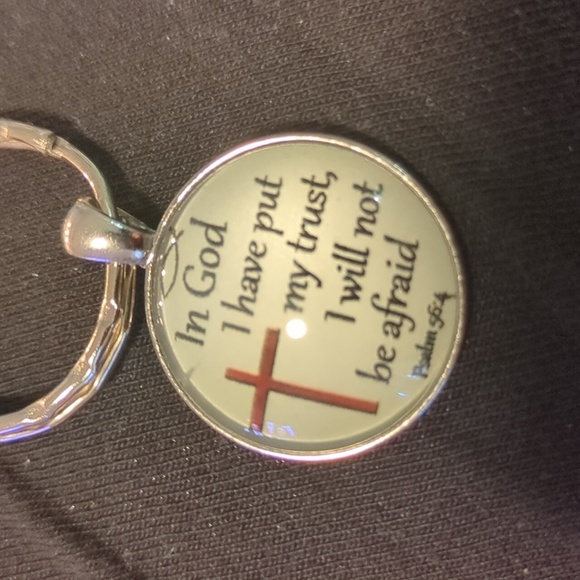 3 different color God 1" round keychains great for Gifting nwot - Picture 4 of 5